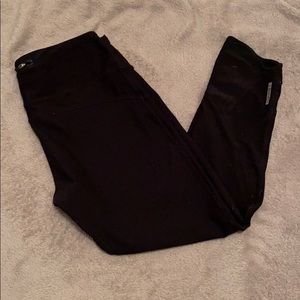 Black active wear leggings